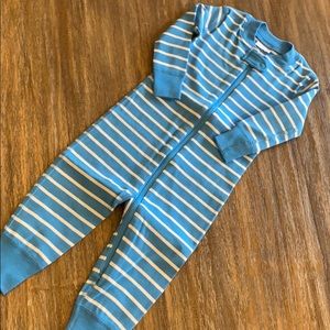 Hanna Andersson jammies 12-18M